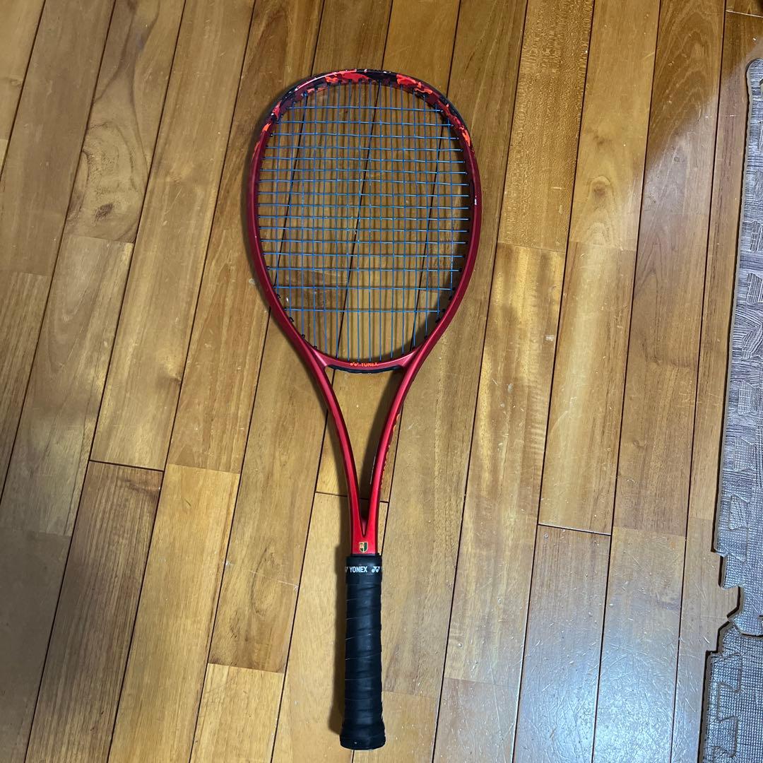 ラケット: GEOBREAK 70v ガット: アビディティ