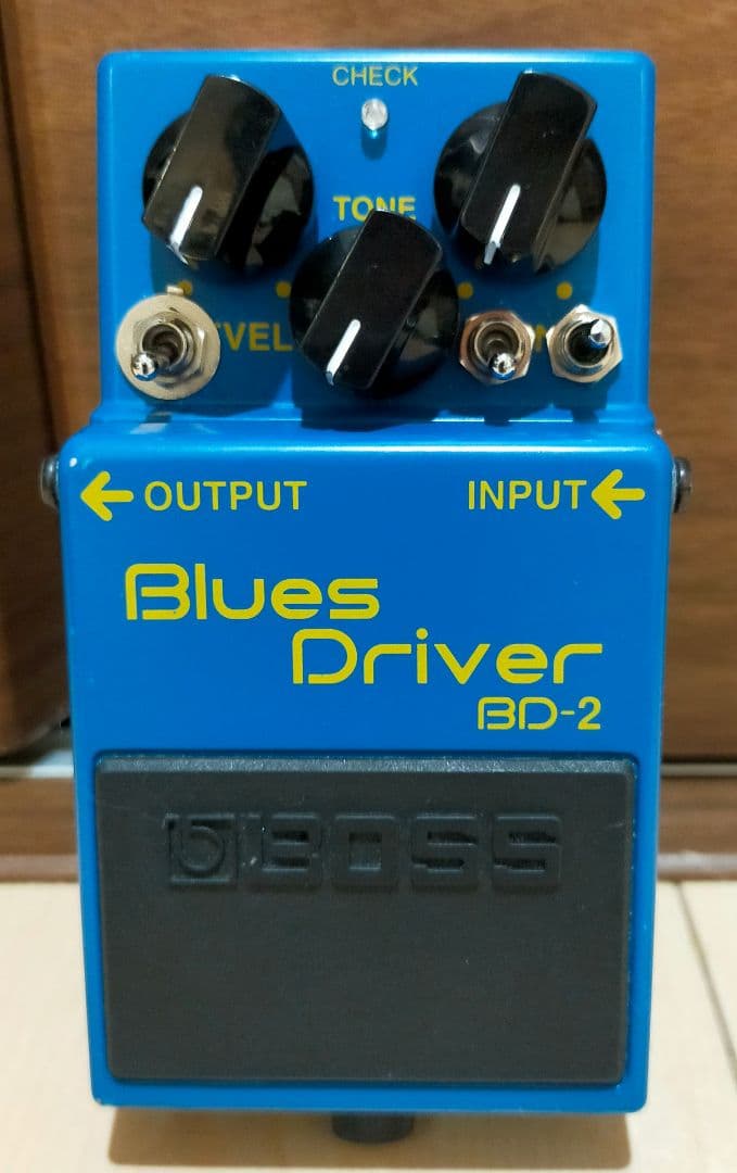 BOSS Blues D BD-2 MOD17V昇圧仕様！