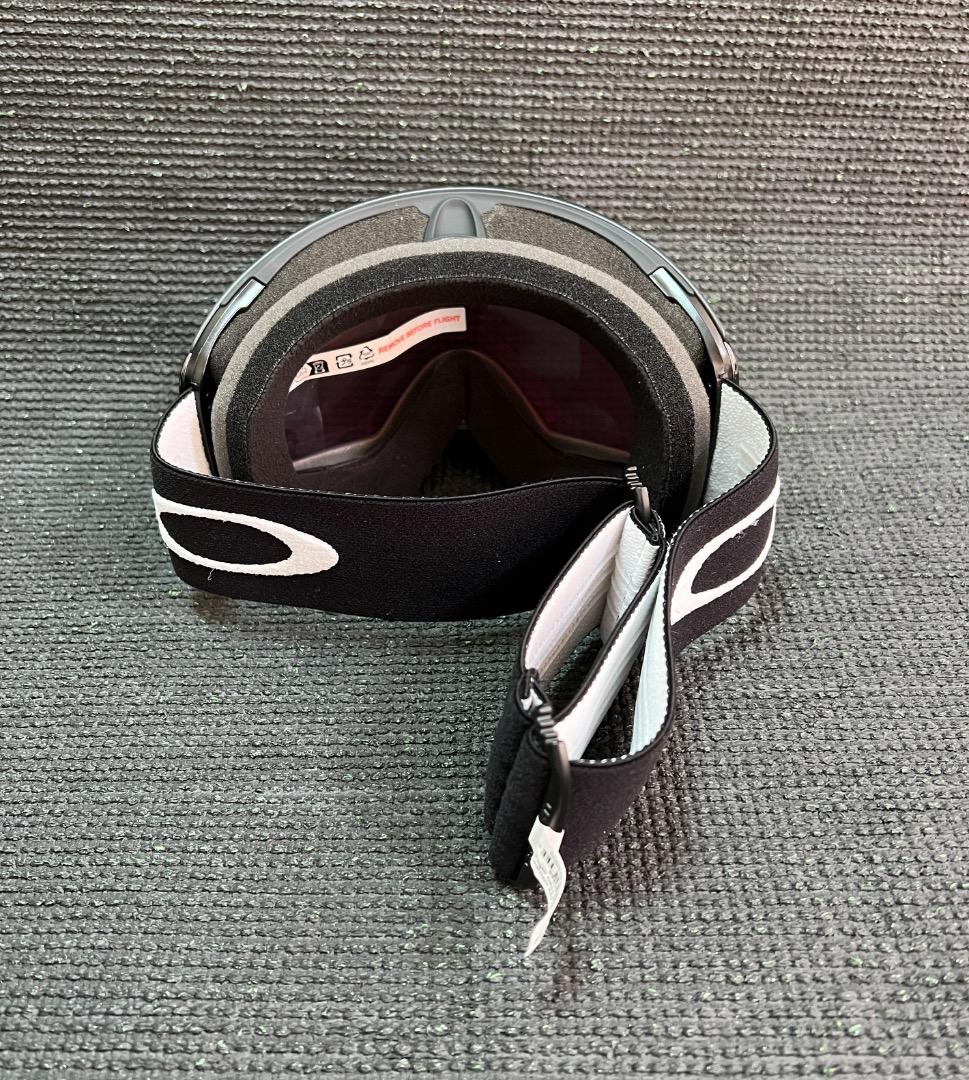 新作 OAKLEY FLIGHTDECK L 【PRIZM24KIRIDIUM】