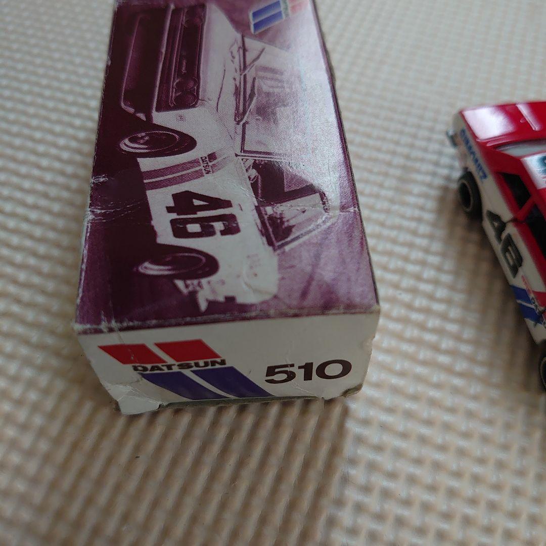 トミカ ダットサン ブルーバード