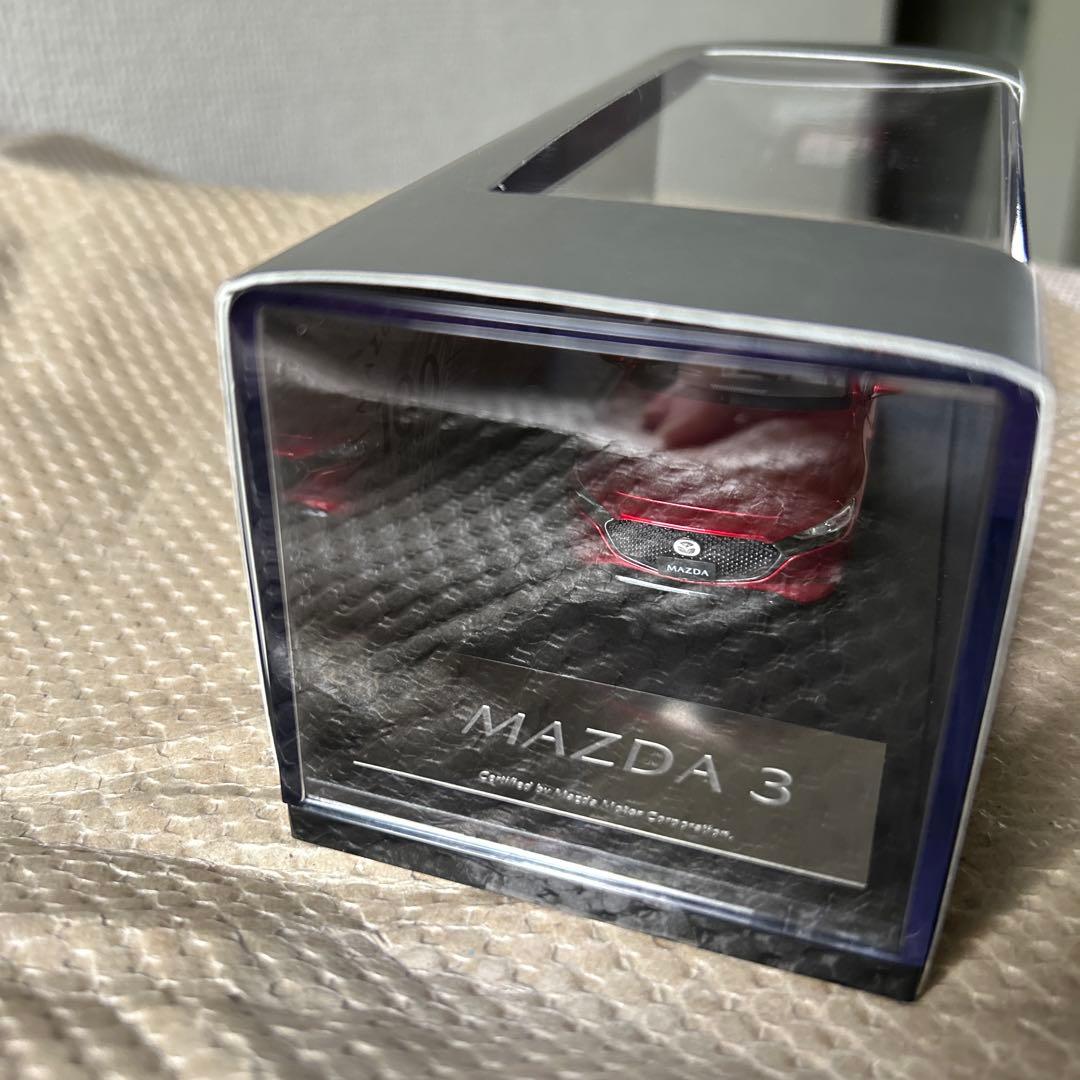 MAZDA3モデルカー 1/43