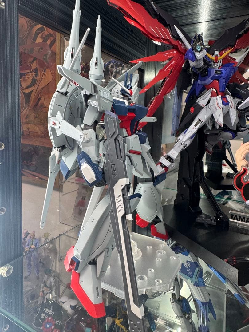 1/100レジェンドガンダム 全塗装改修品