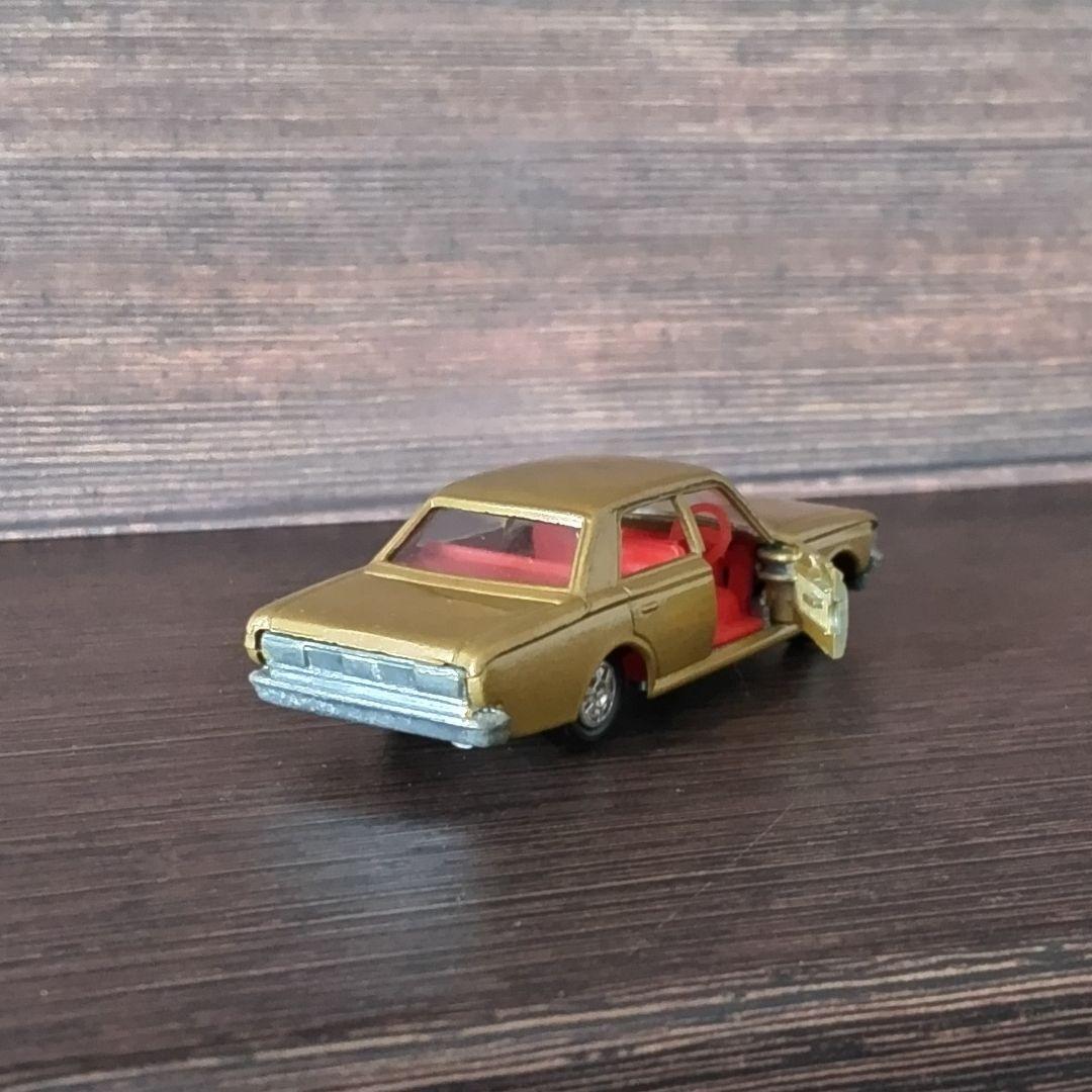 絶版車★Tomicaトミカ トヨタ クラウン スーパーデラックス 日本製