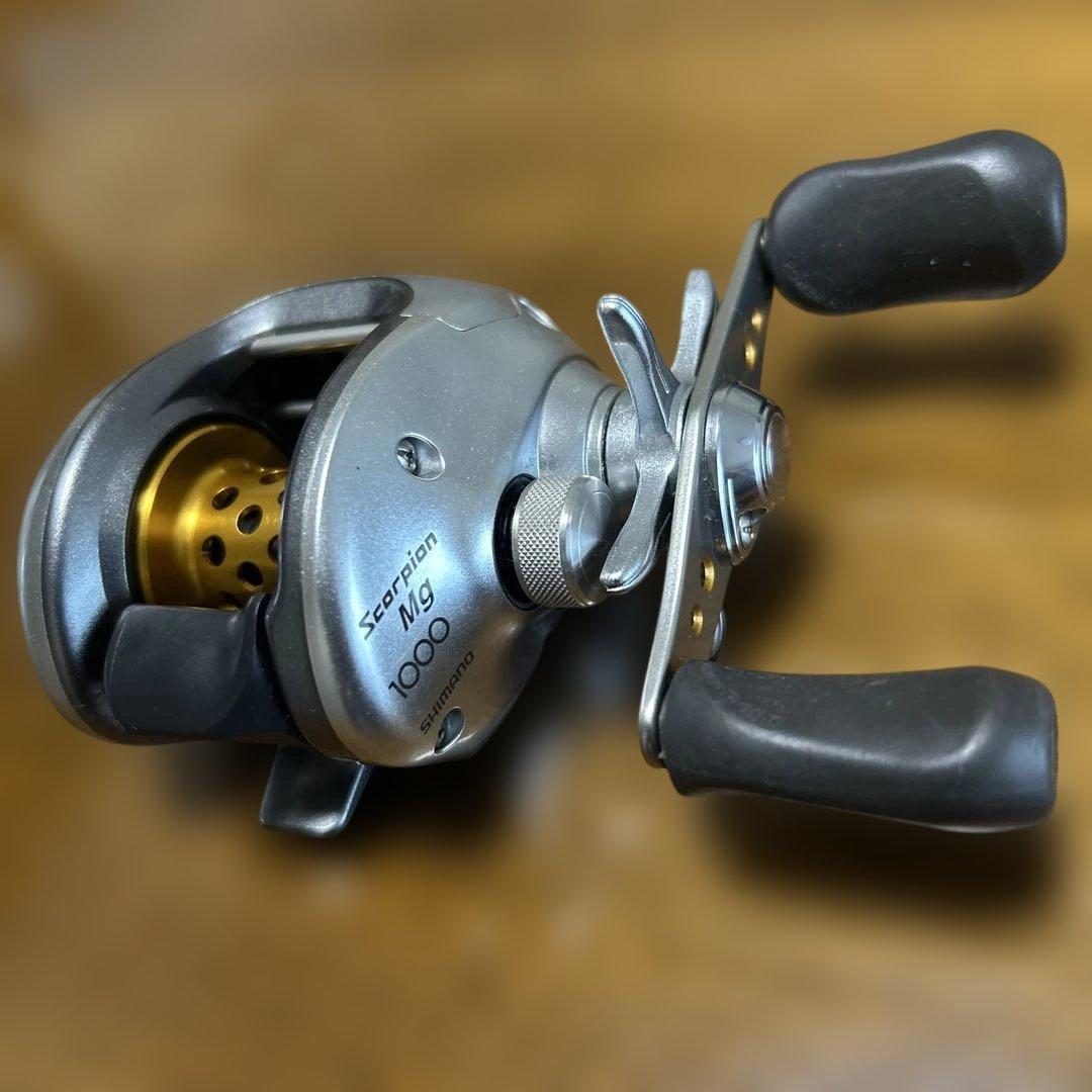 スコーピオンMg1000