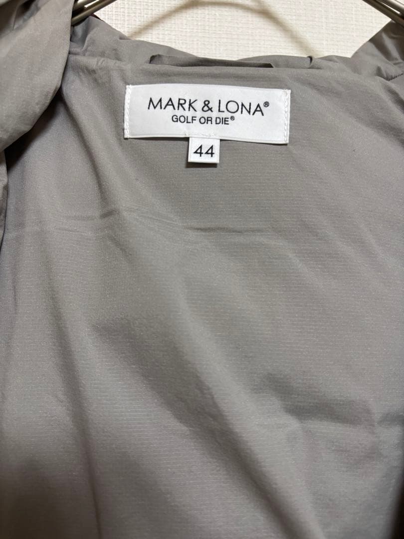 【美品】マークアンドロナ　ゴルフ　ダウンベスト44 エンジ　キムタク　木村拓哉