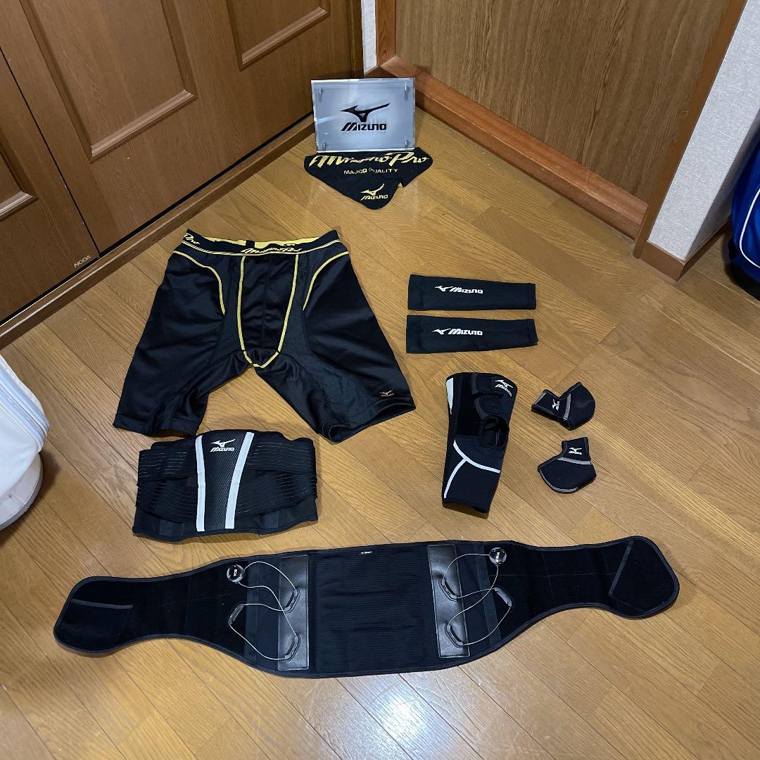 ミズノ　サポーターetc