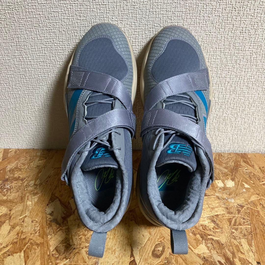 新品ニューバランス リンドーア ターフシューズ 野球 27cm TLINDAS2