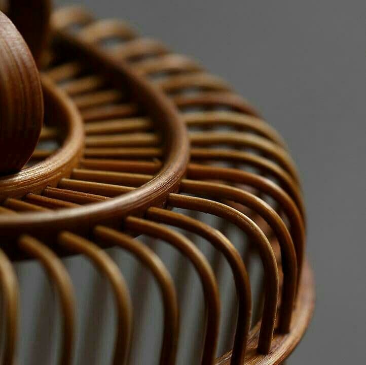 職業手作り 小型竹鳥かご. 竹かご.