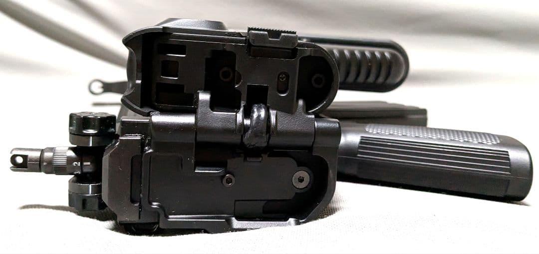 東京マルイ　次世代電動ガン　SCAR-L CQC　ブラック
