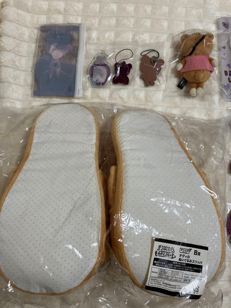 まとめ売り　ディアラバ 逆巻カナト　テディ　缶バッジ　アクスタ　など