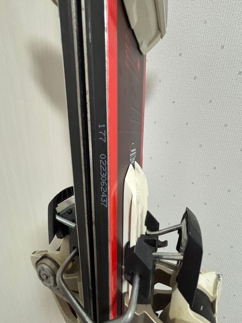 フォルクル　マントラ　M6 177