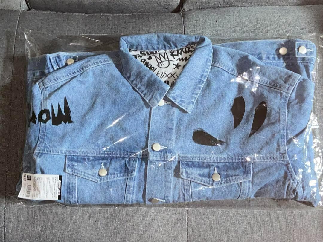 倖田來未　デニムジャケット　『DENIM JACKET -monsteR-』