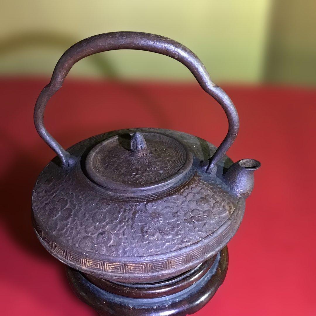 希少　平鉄瓶　桜花紋