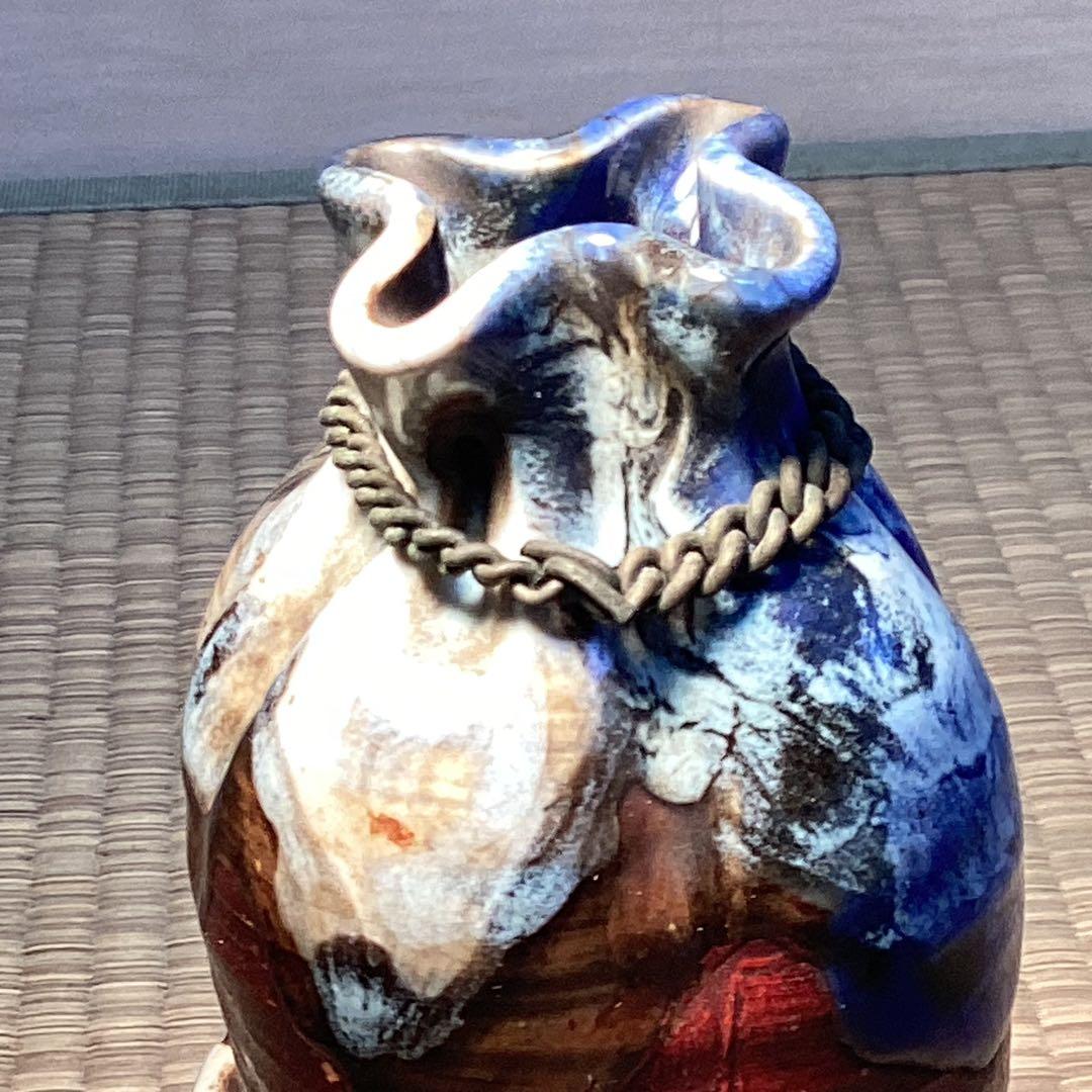 隅田焼高浮彫　　人物花入　　香二銘