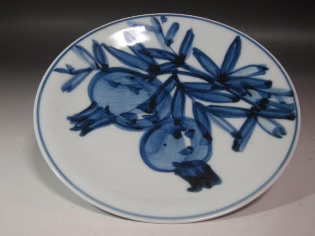 ☆　近藤悠二　山染付飾皿　美しい一品です☆y433