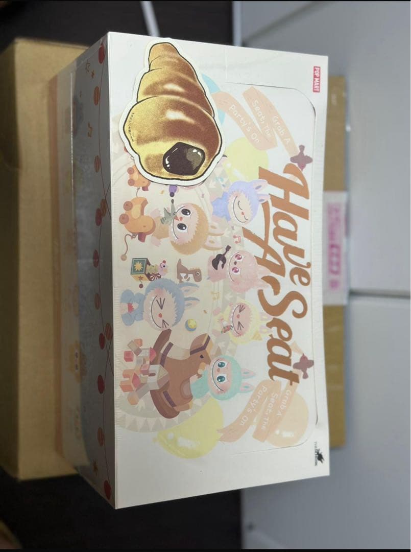 Popmart THE MONSTER Have A Seatぬいぐるみ1box