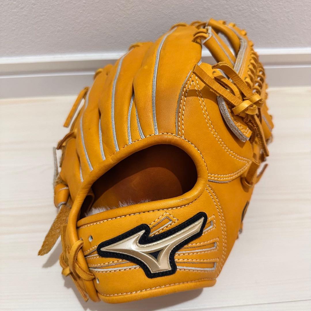 【極美品】　ミズノ　軟式用グローブ　グローバルエリート　内野手用　少年野球