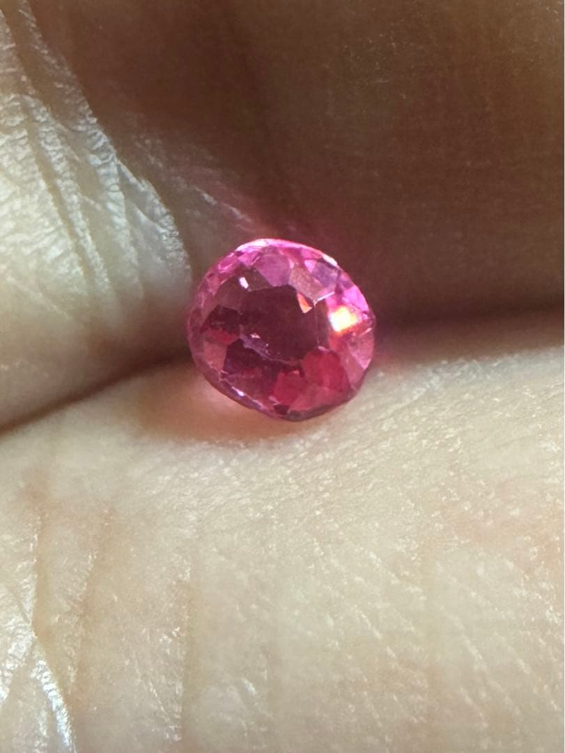 天然アヤナスピネル 0.320ct