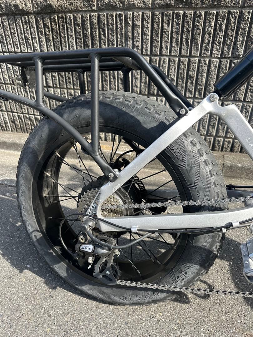 MATE X 250 Polar Silver 荷台付き ハンドルカスタム