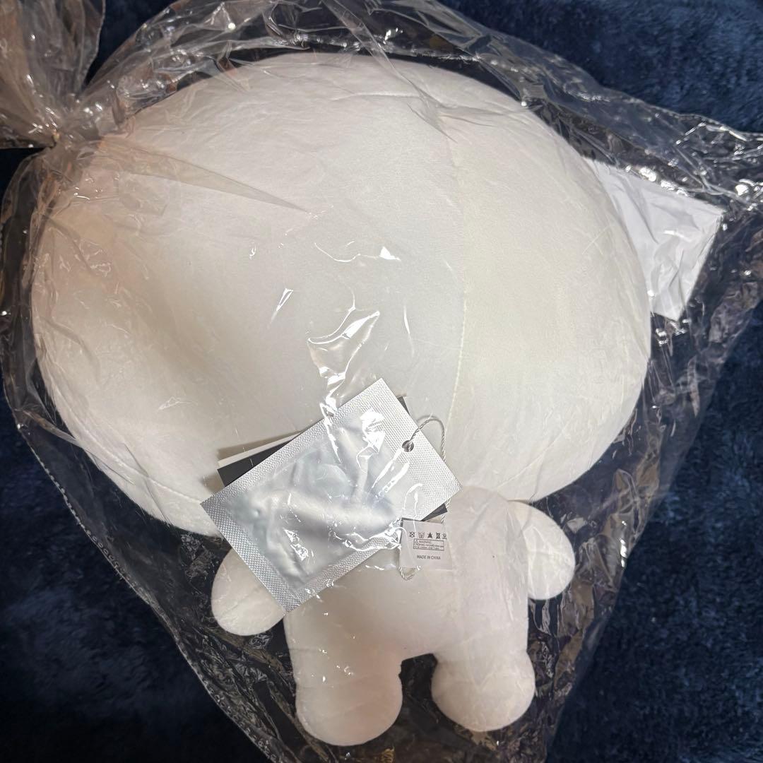 BTSジン　ウットくん　ぬいぐるみ　ドールクッション　値下げ中‼️