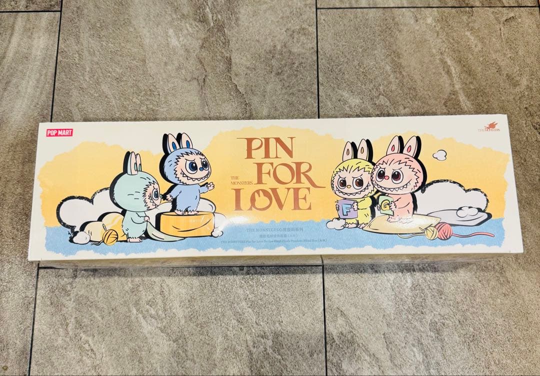 THE MONSTER PIN FOR LOVE 新作ラブブ アルファベット