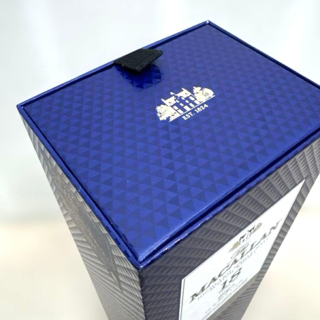 ザ・マッカラン18年 ダブルカスク