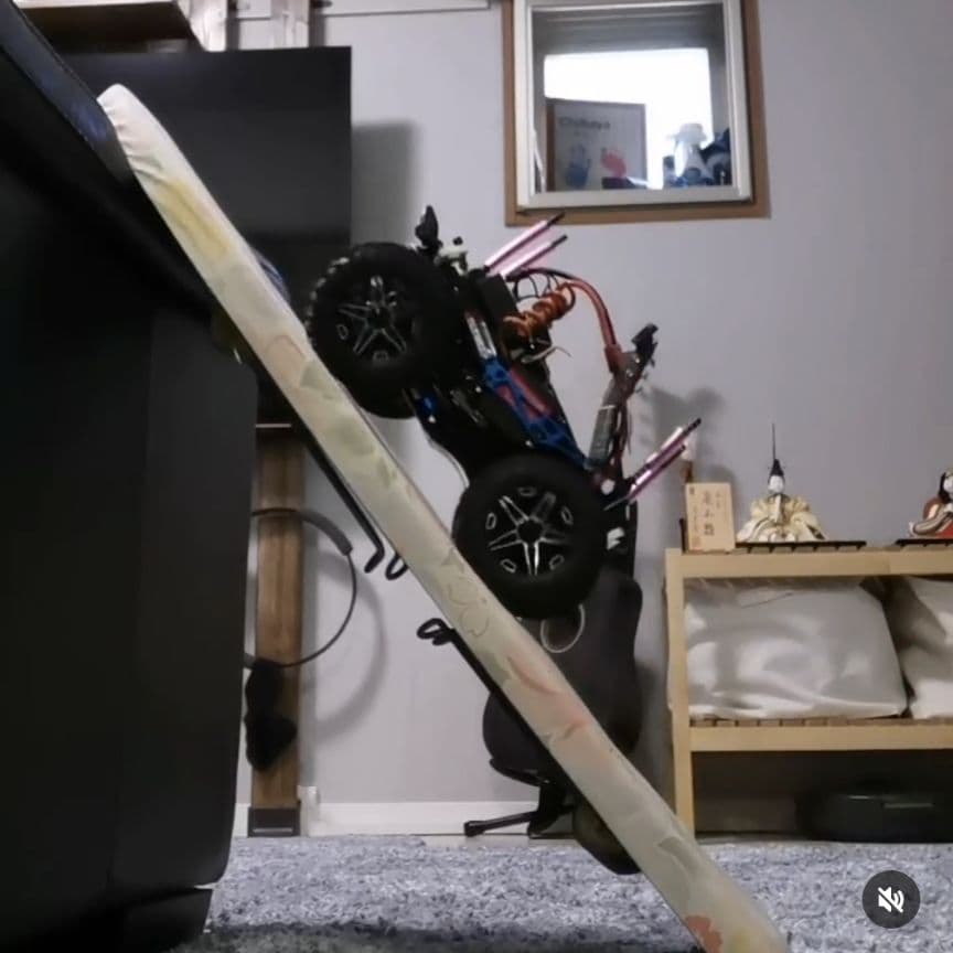 コミカルジムニー