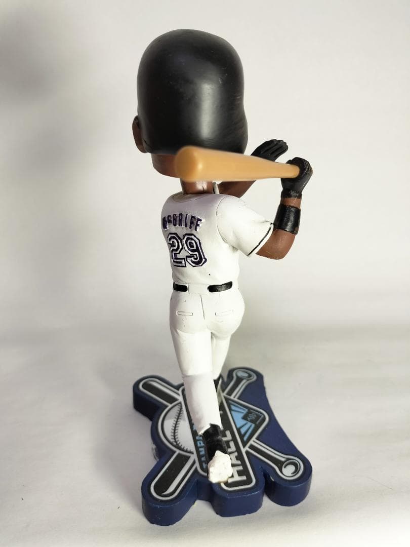 フレッド・マグリフ／”レイズ野球殿堂” ボブルヘッド人形 (2024／レイズ）