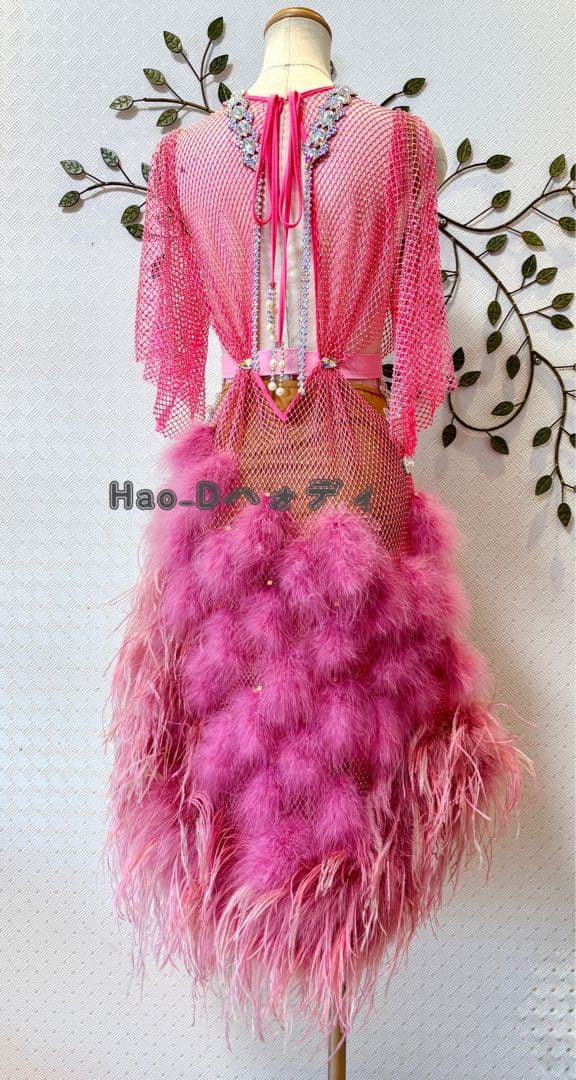 新品★ラテンドレス★S〜SM★社交ダンス★リズム★ボリューミー羽★競技会★ピンク