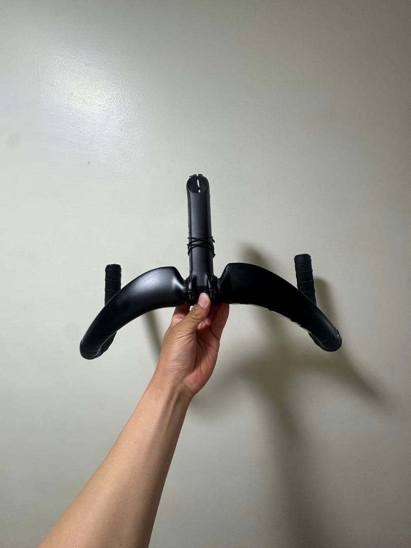 LOOK 純正ハンドル　370mm 定価60500円