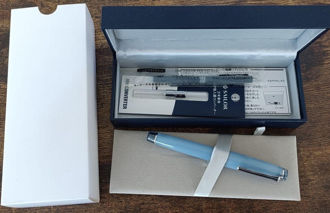 八文字屋 万年筆 銀山スノーグレー 極細字EF