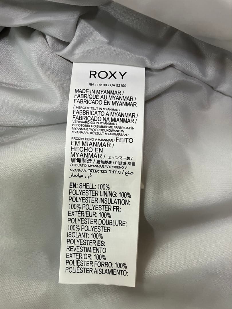 ROXY フード付きスノーボードジャケット