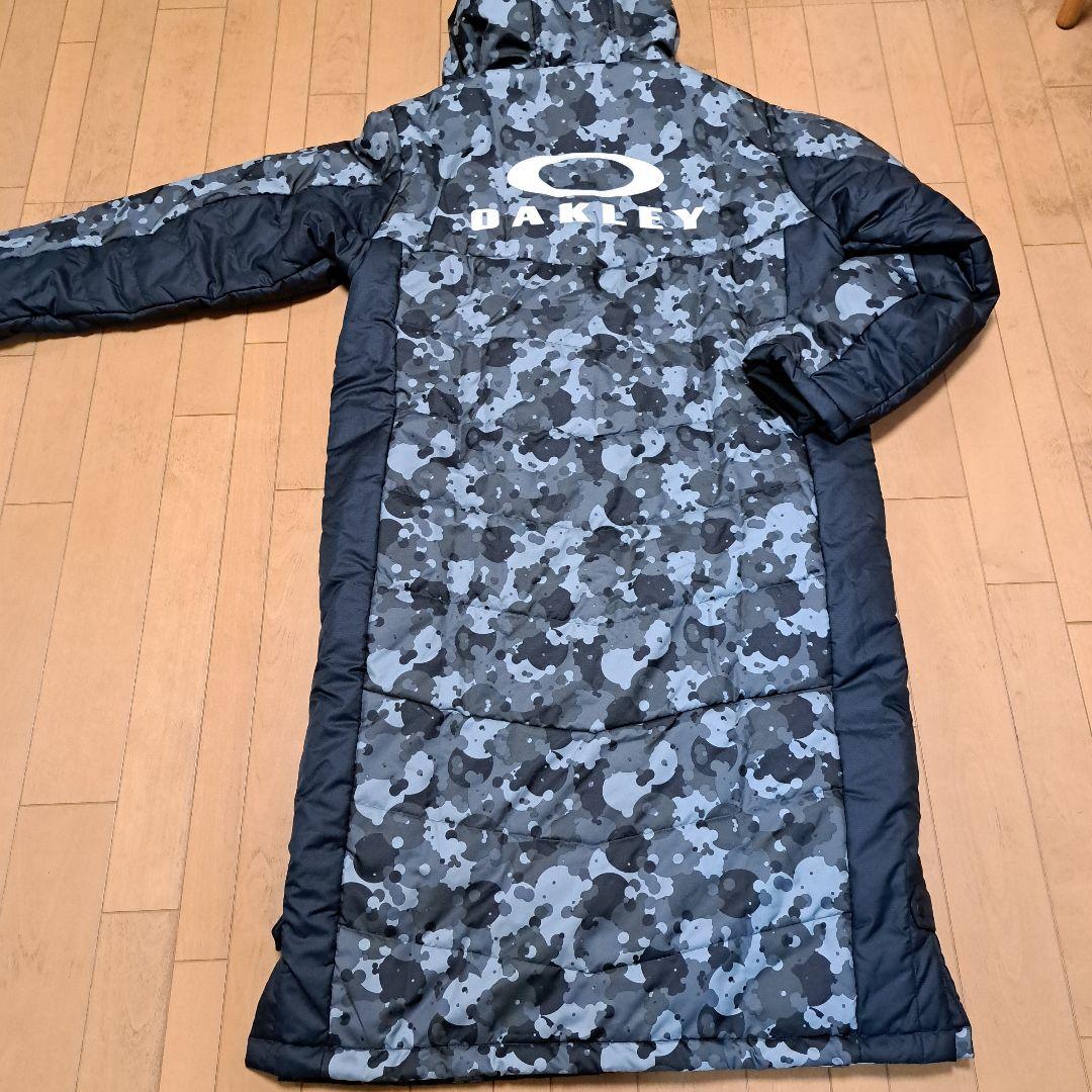 新品⭐OAKLEYオークリー⭐カモフラ　迷彩　裏起毛　中綿　ベンチコート　L