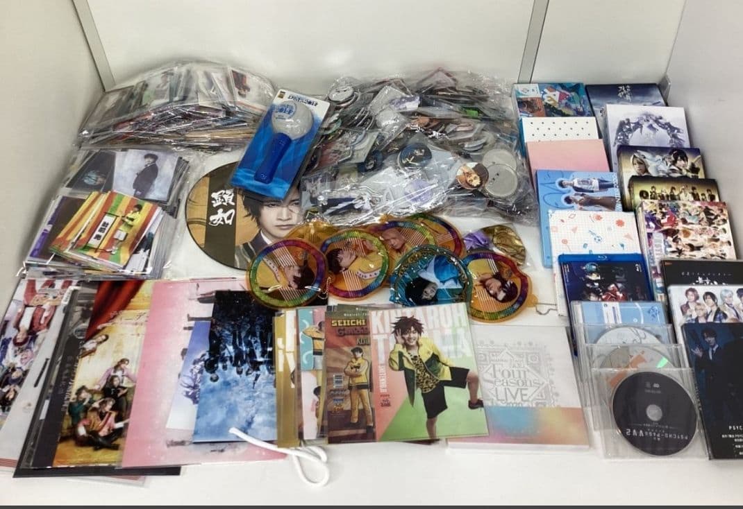 300点以上 グッズ まとめ売り あんスタ、PSYCHO-PASS、刀剣乱舞 他