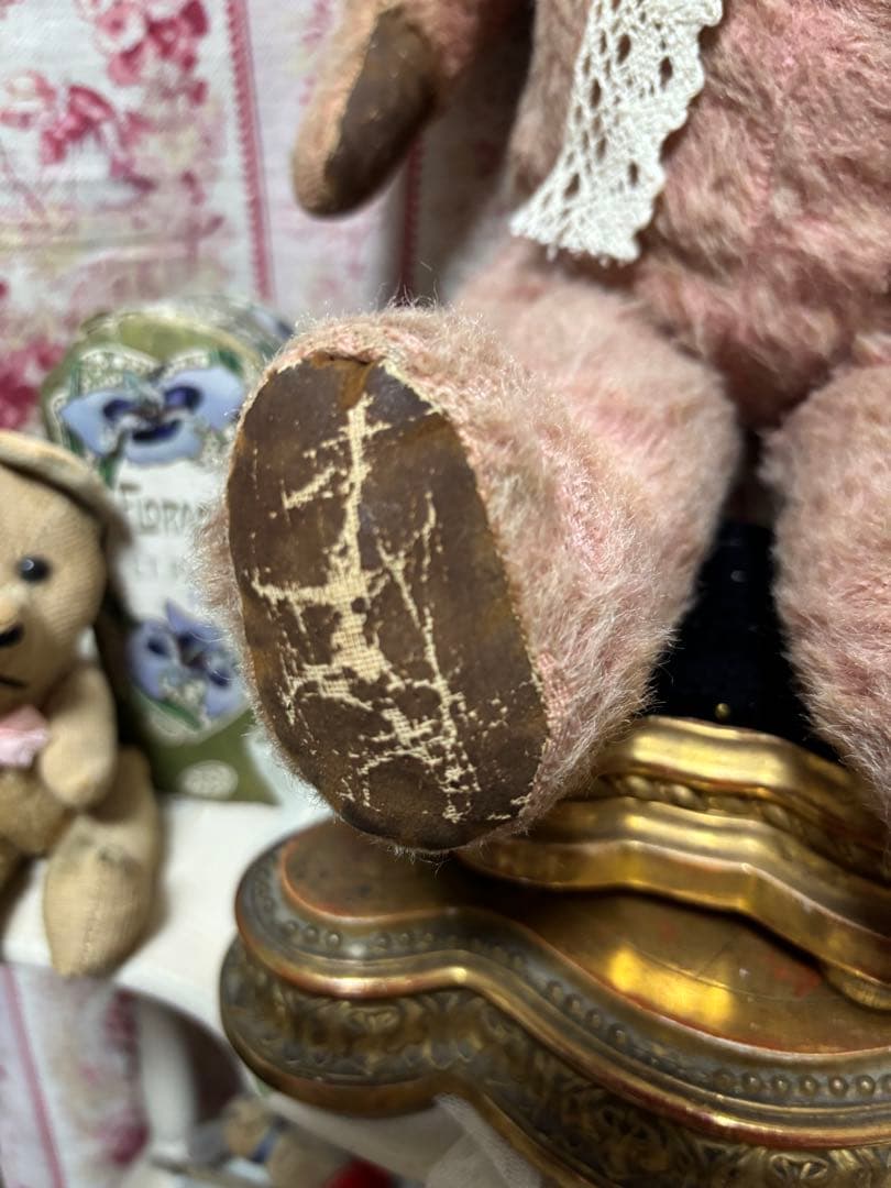 アンティーク　激レア　ピンクのチルターン　優しいお顔