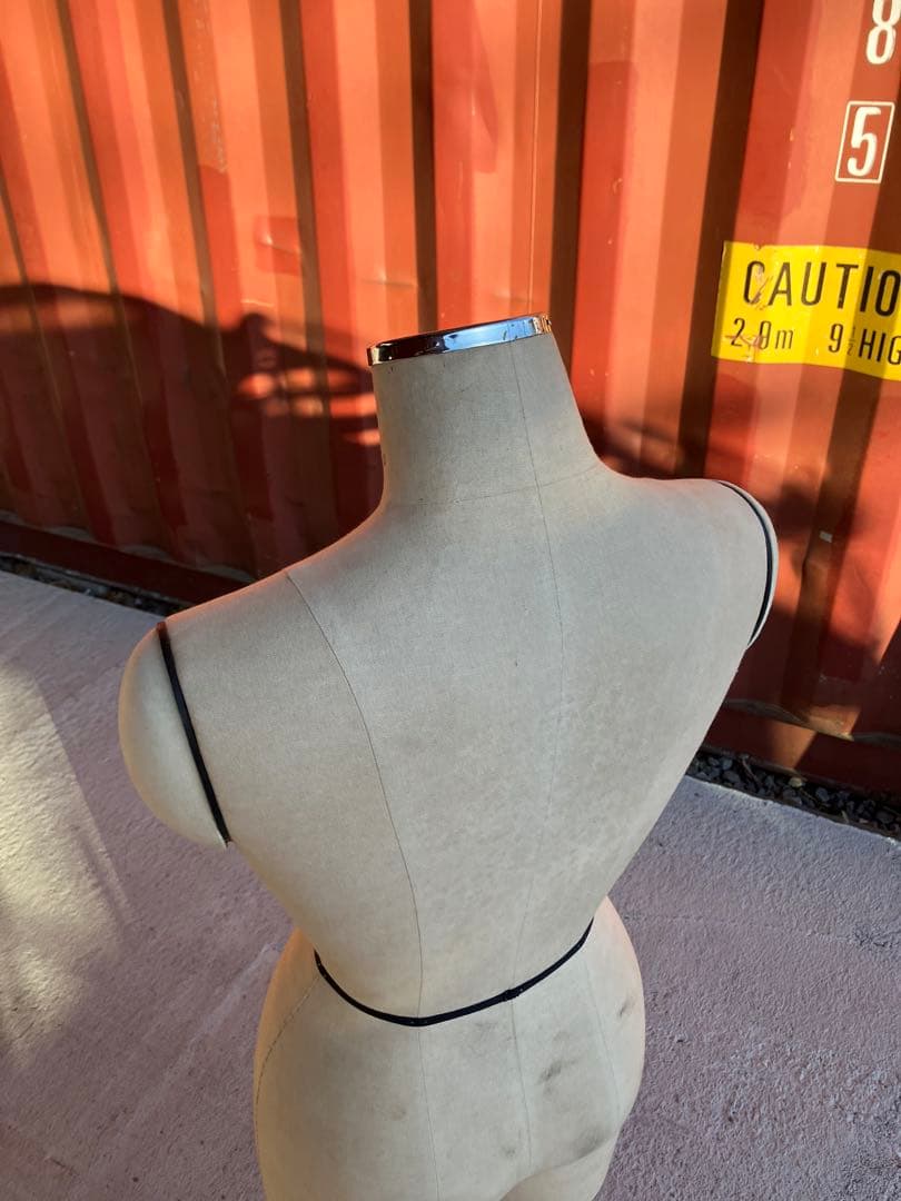 Erie Miss 9サイズ マネキン