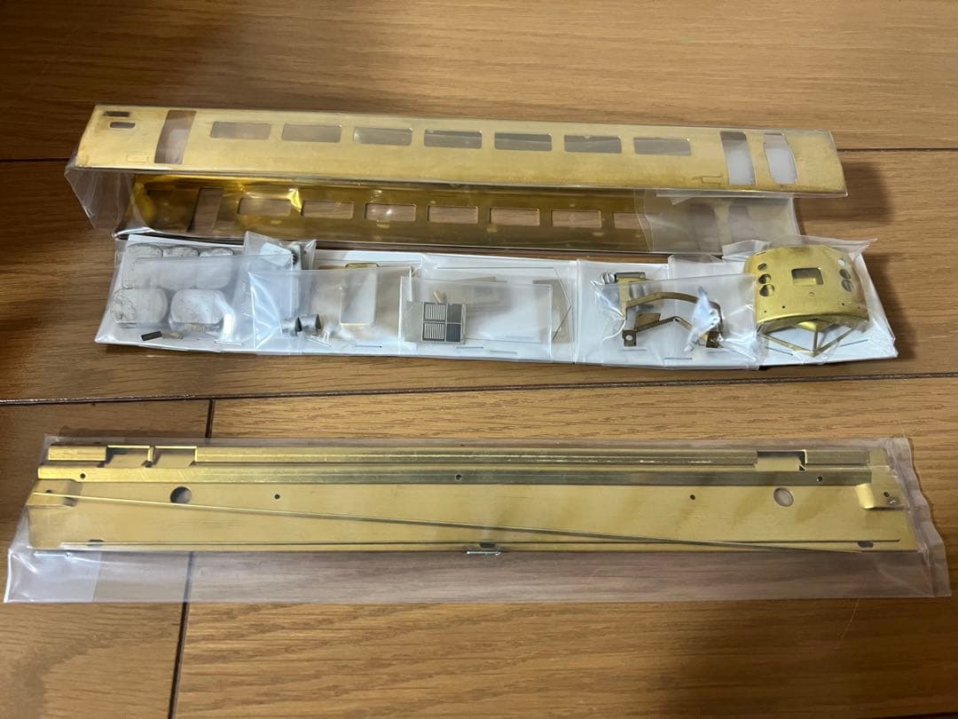 KSモデル【クハ183 ×2 モハ182 モハ183】車体キット　ジャンク