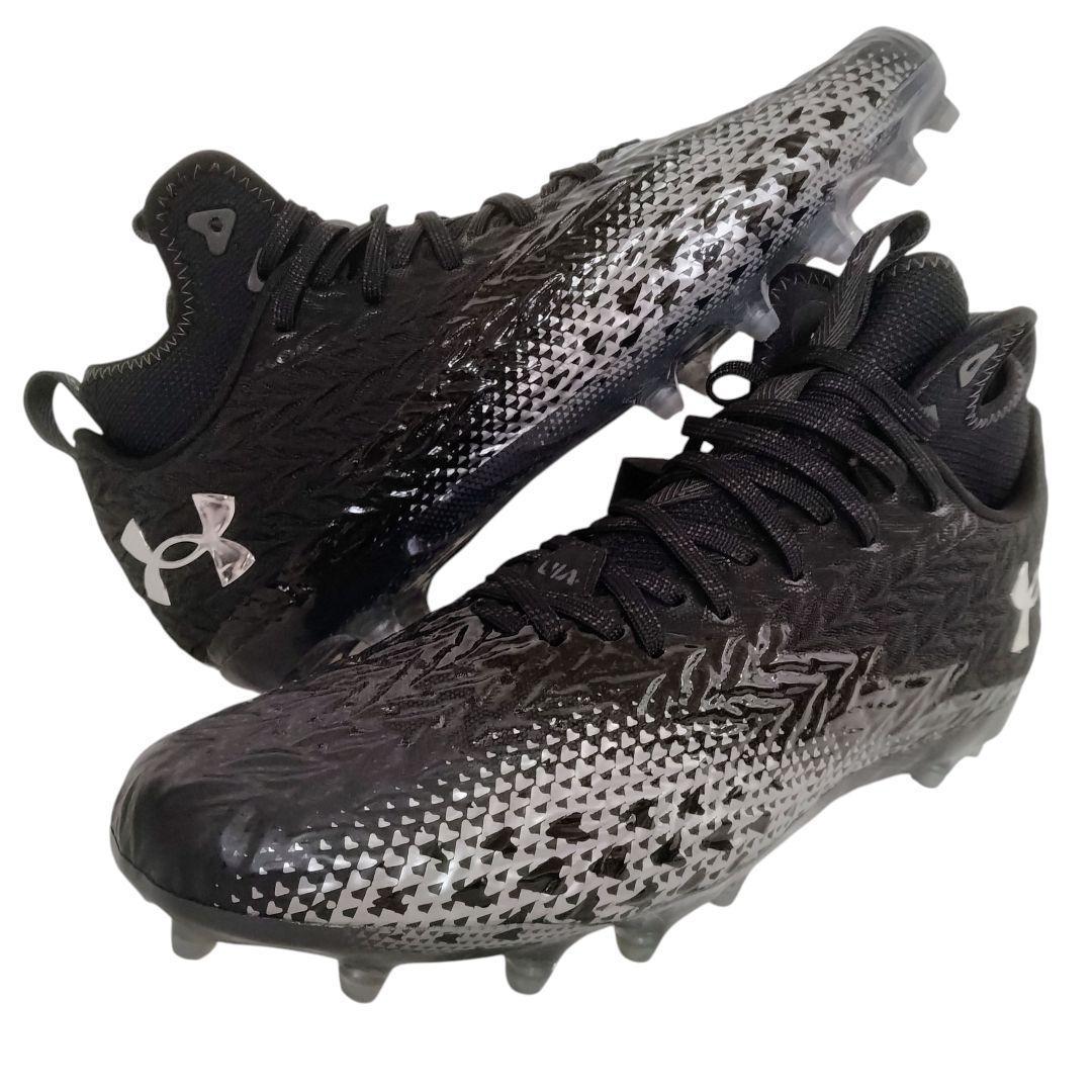 【29.5m ✨新品未使用✨】アンダーアーマー アメフトスパイク スポットライト