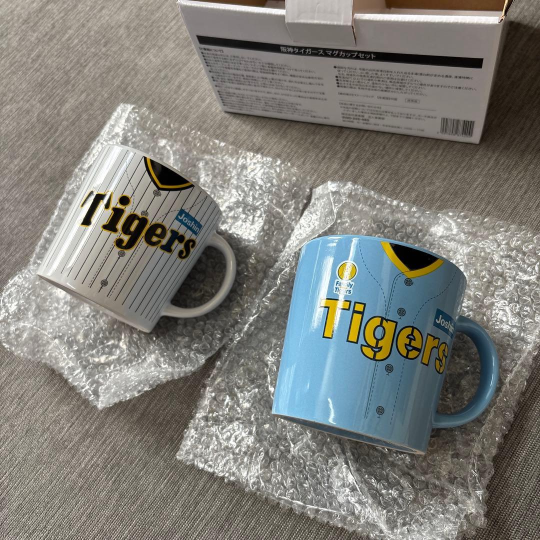 【値下げ中】2023年チャンピオンTシャツ 直筆サイン入り タイガース 近本選手