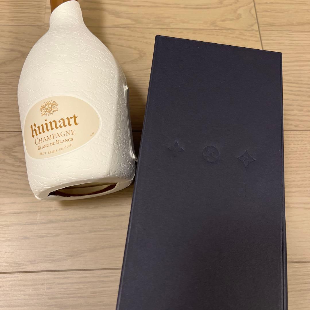 Ruinart シャンパン 750ml ホワイトボトル　VUITTON刻印箱付き