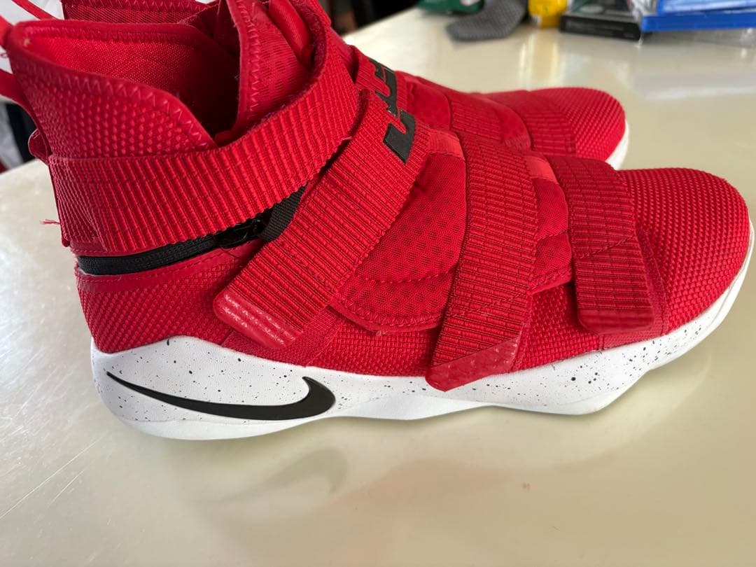 レブロンソルジャー12