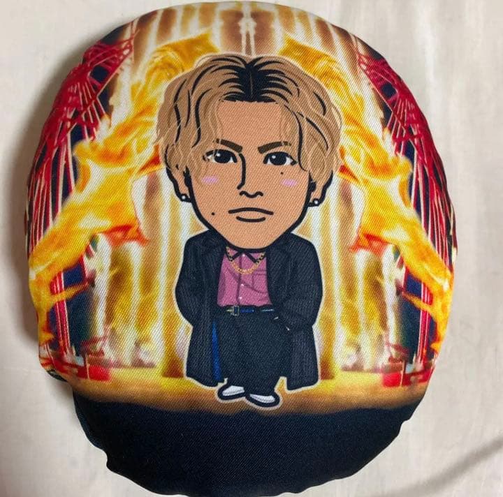 the rampage riku クッション