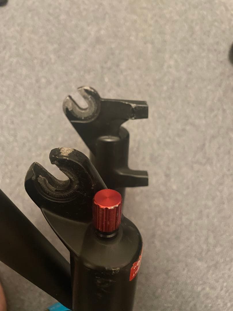 急ぎなので値下げありFOX 32 サスペンションフォーク