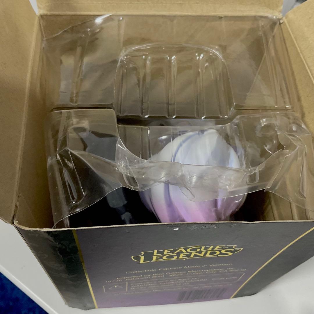 League of Legends キンドレッド フィギュア 開封品 箱難あり