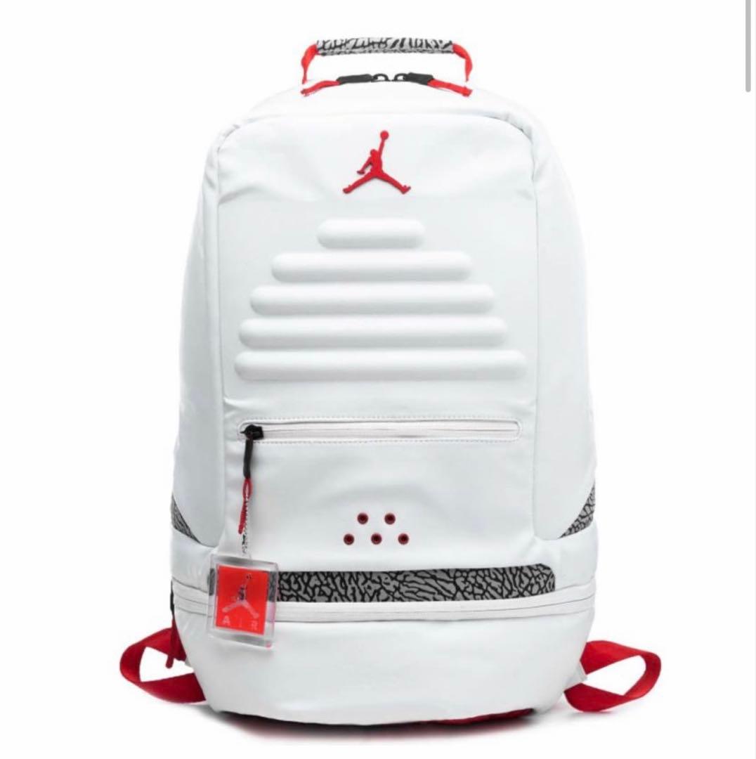ジョーダン　レトロ3 バッグパック