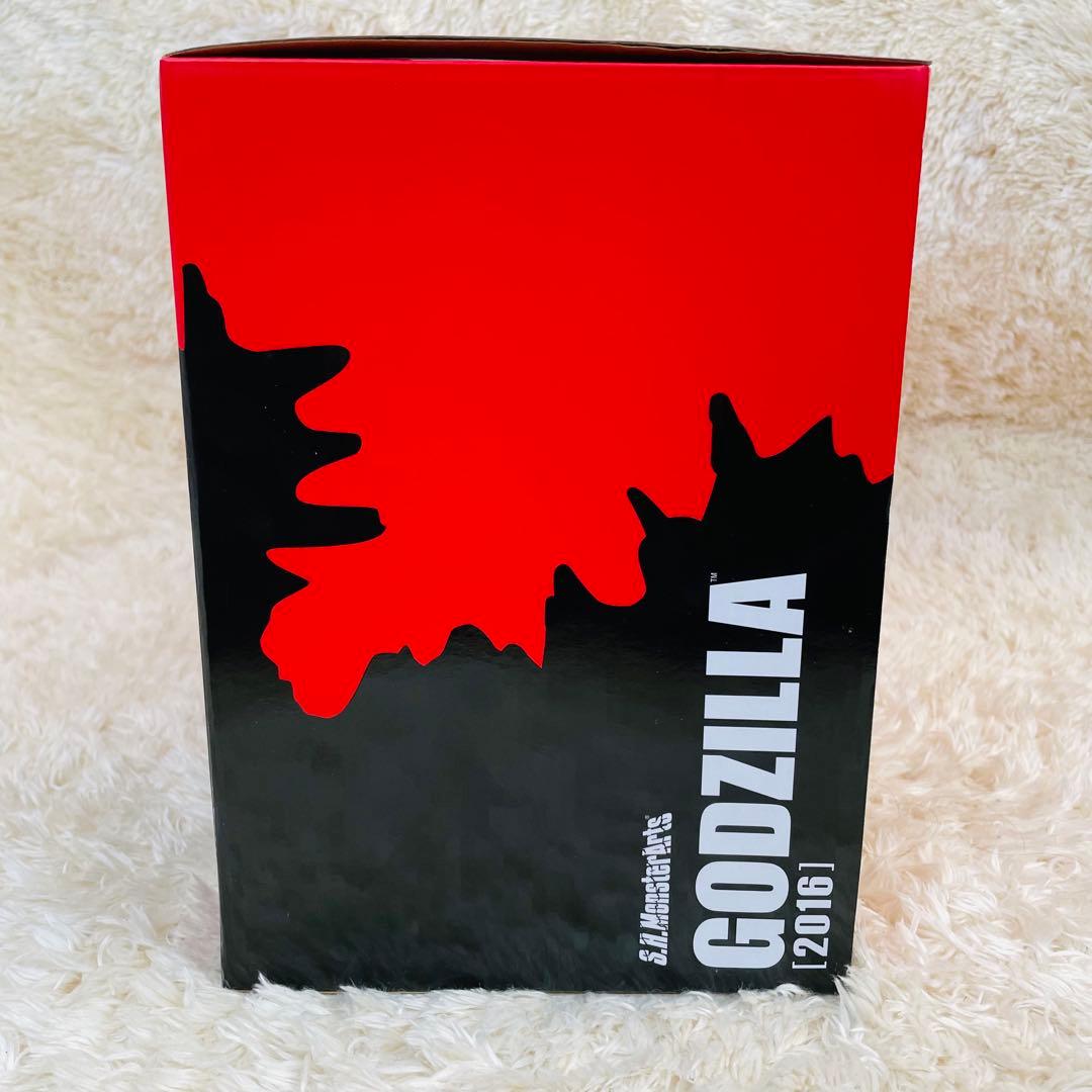 未開封✨　バンダイ　S.H.モンスターアーツ　シン・ゴジラ　ゴジラ 2016