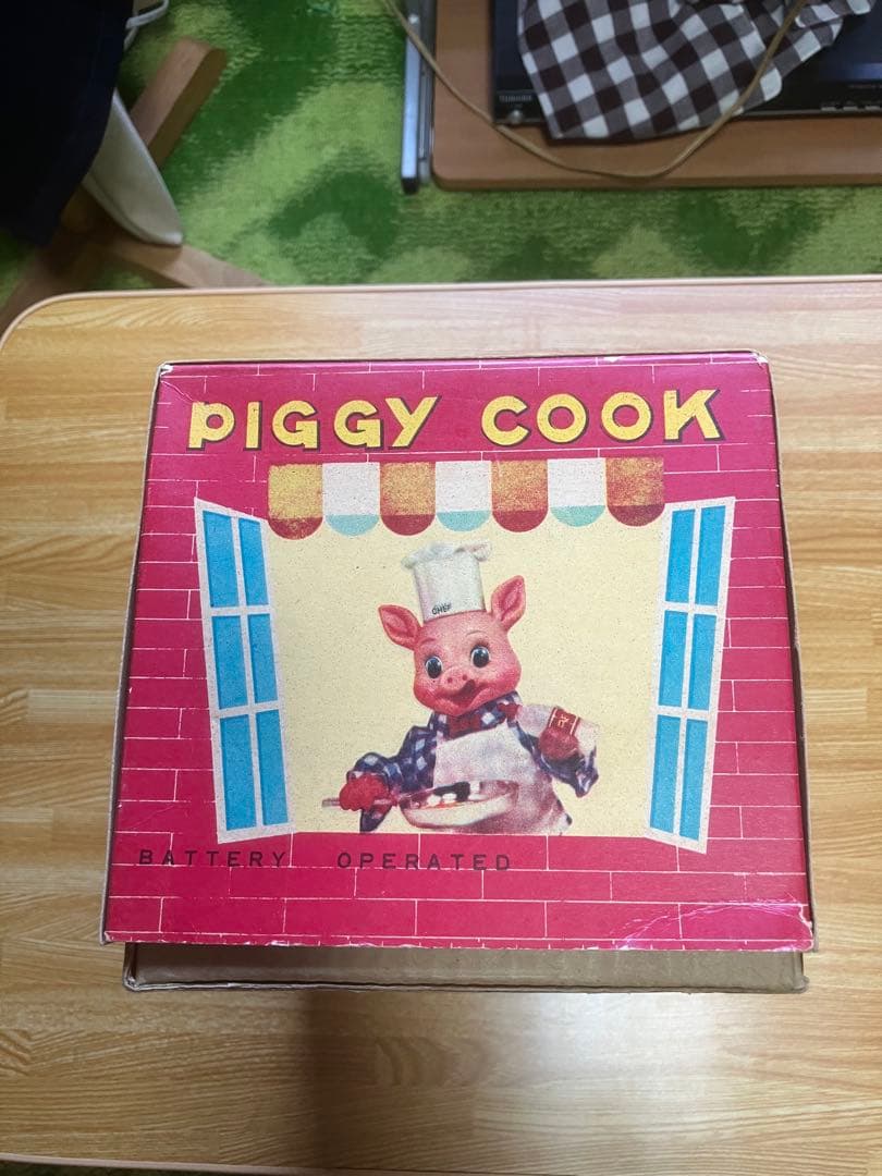 ピギーコック　　［豚のコックさん］