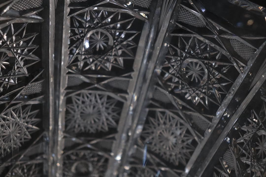 美品　ボヘミア　クリスタル大花瓶　送料込み251030