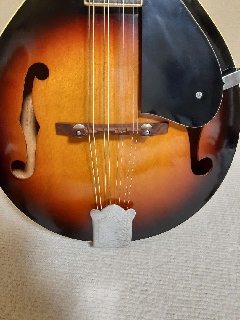 美品激安大人気☆Jumboジャンボ マンドリン サンバースト 8弦 本体のみ