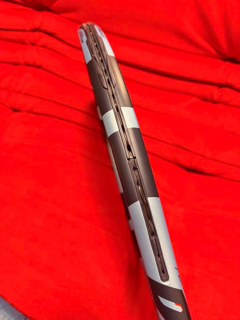 【値下げ】バボラ テニスラケットピュアドライブ （2025年モデル）